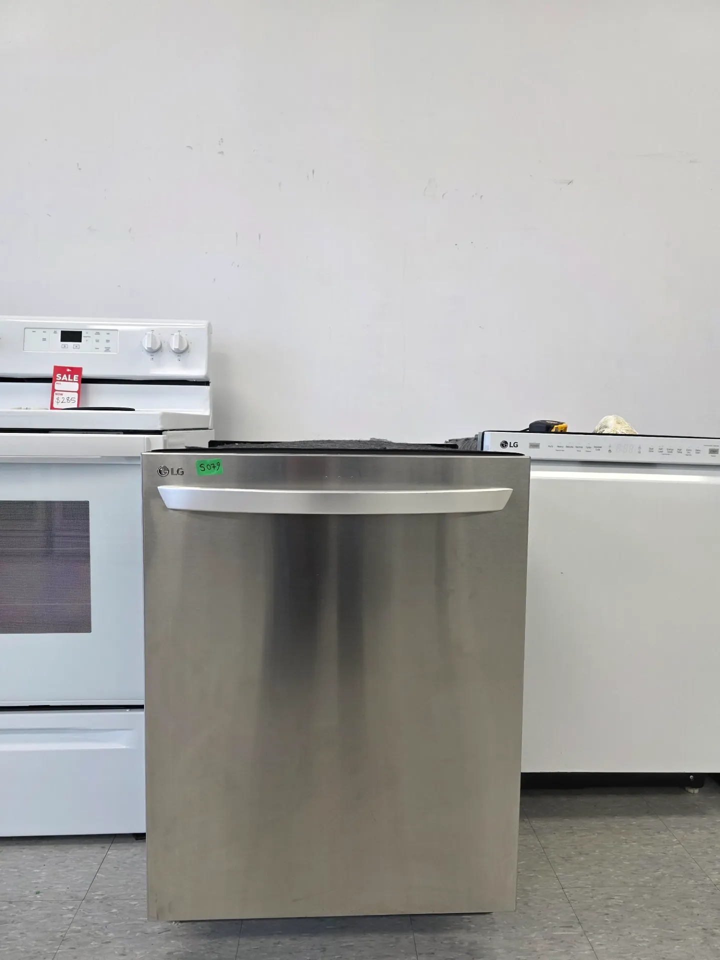 [S079] LG 24" Dishwasher-MLDT5665ST