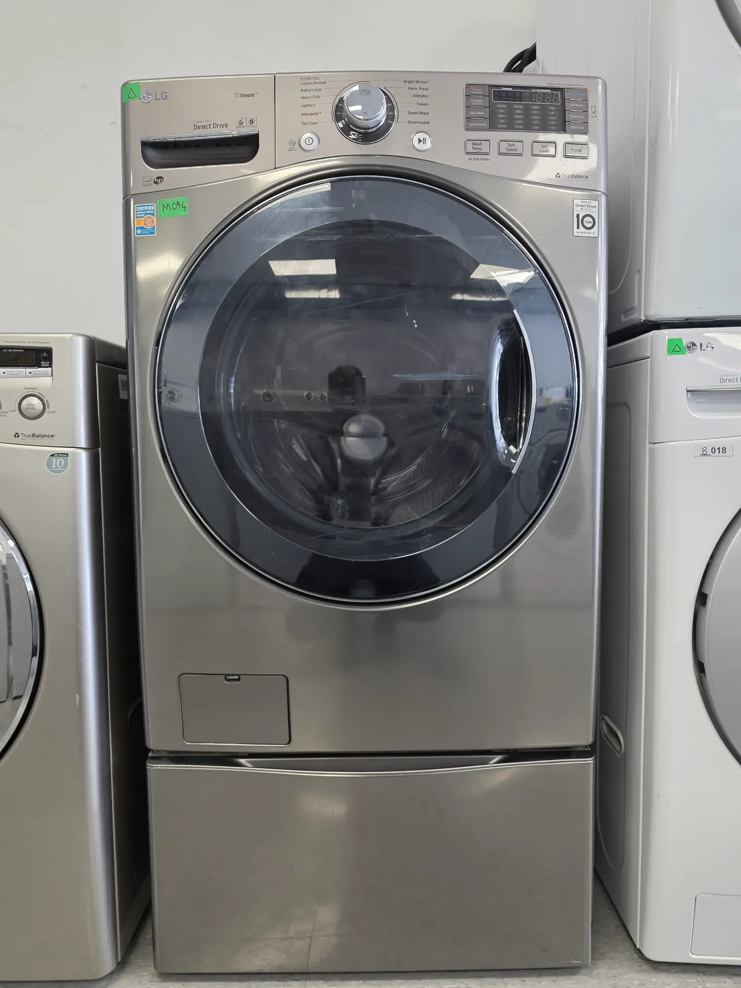 LG 27" Front Load Washer with Pedestal-WM3770HVA