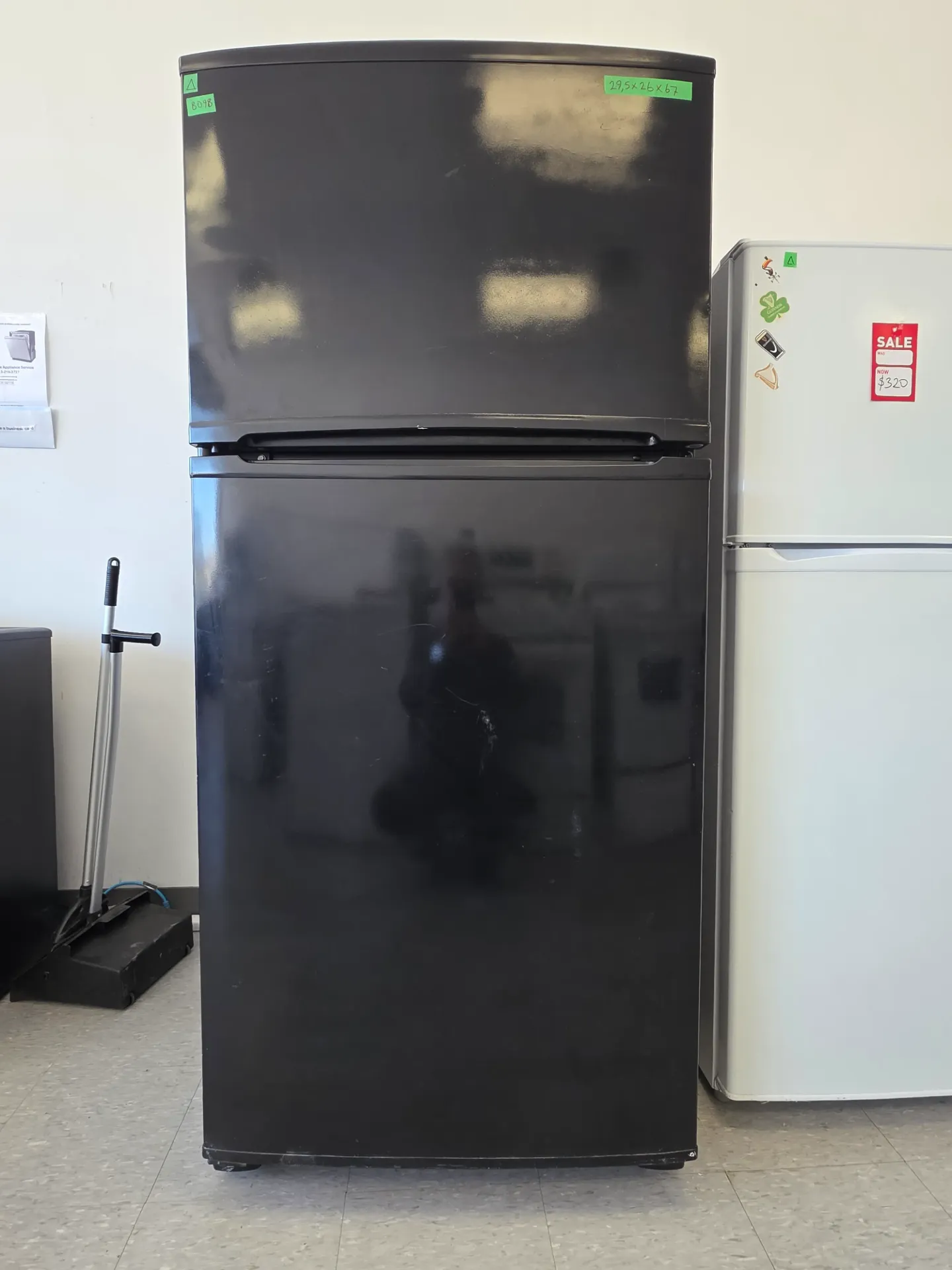 Maytag 30" Top Freezer Refrigerator-MTB1894ARB