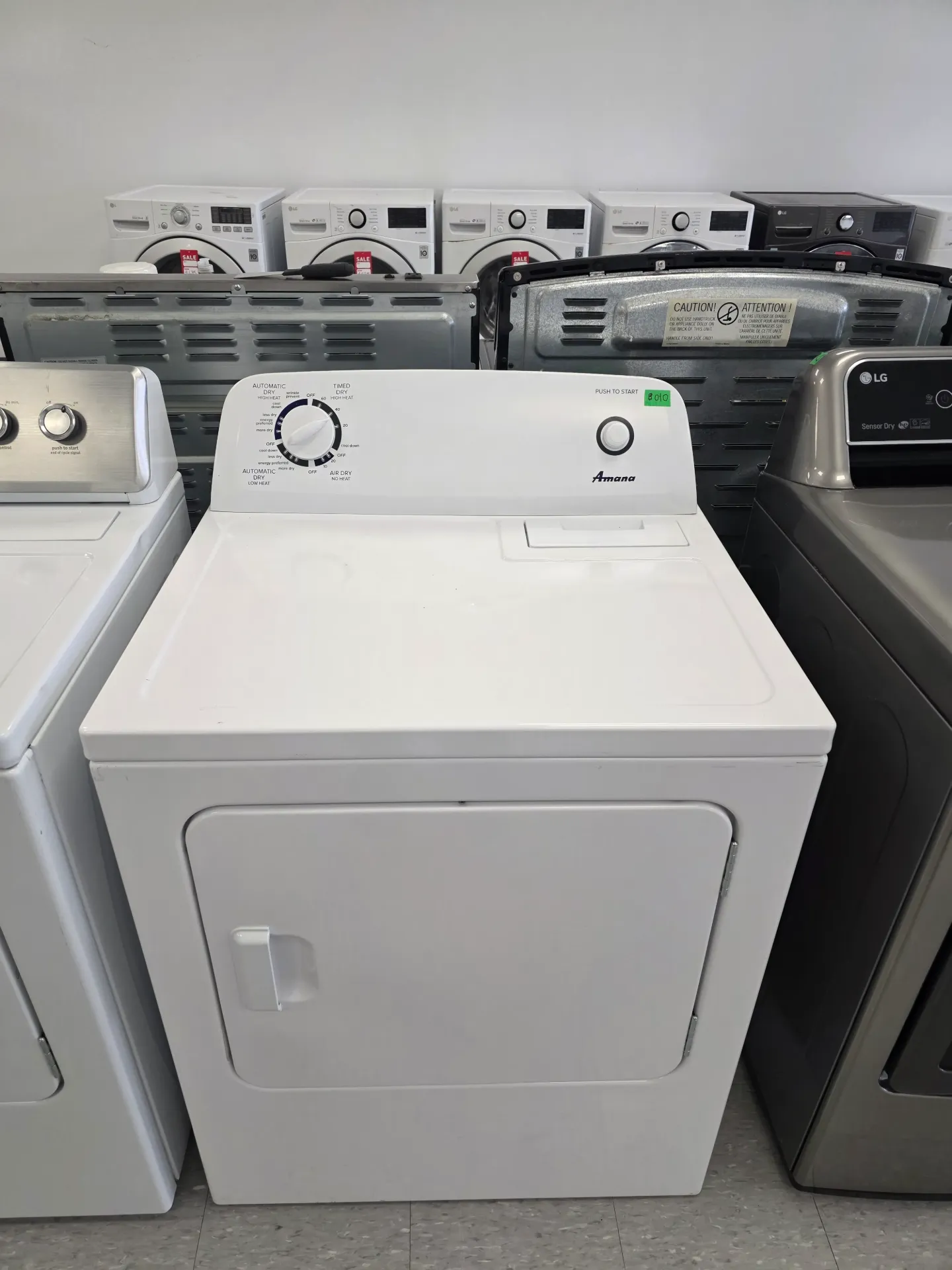 [B010] Amana 29" Top Load Dryer