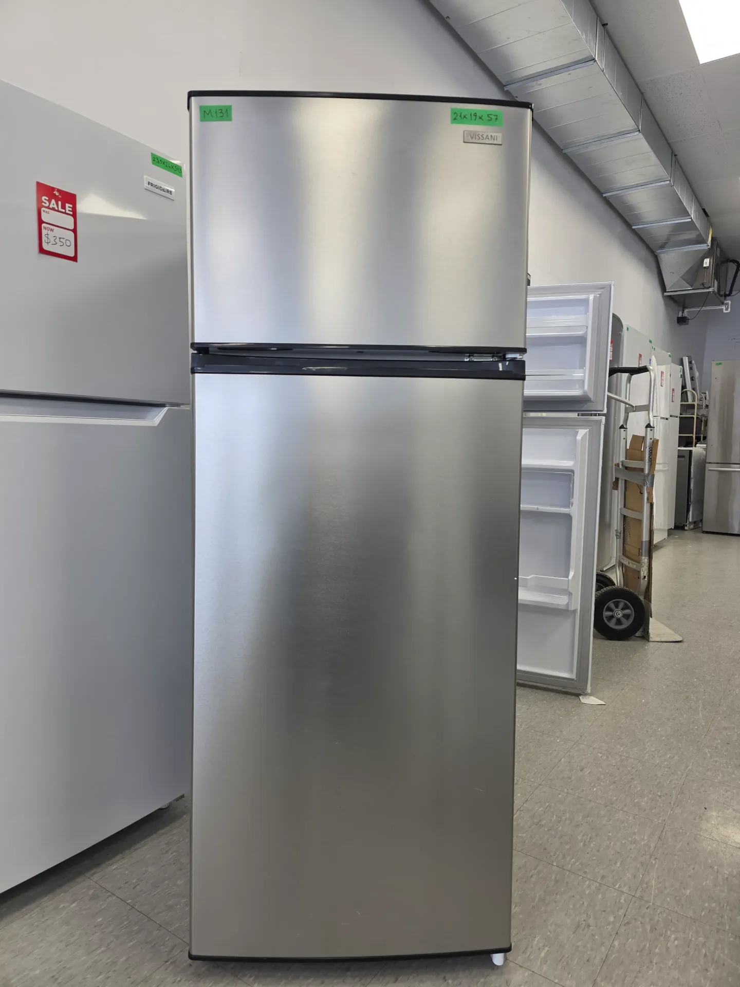 Vissani 21" Top Freezer Refrigerator-MDFF7SSC