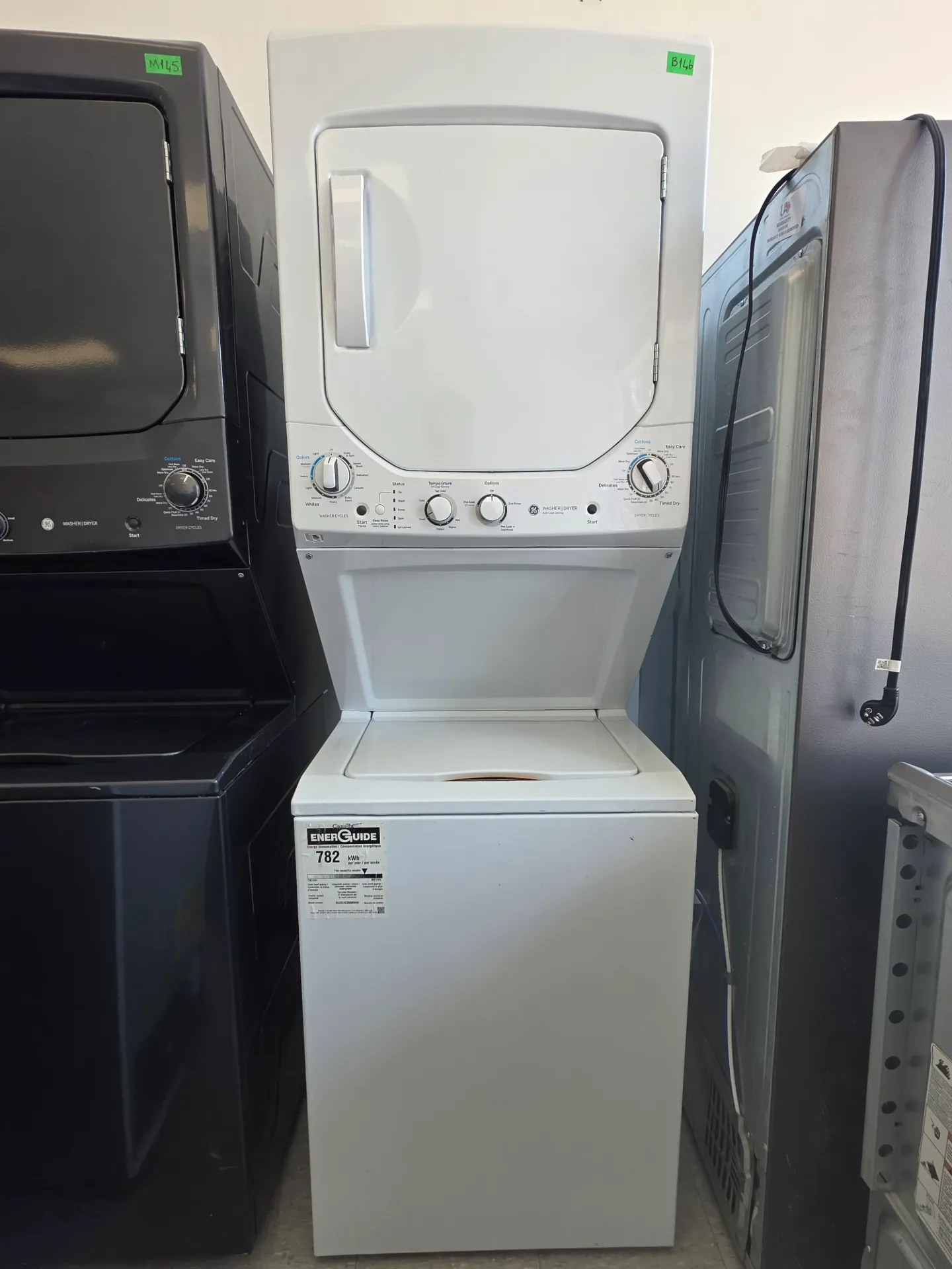 GE 24" Laundry Centre-GUD24ESMM1WW