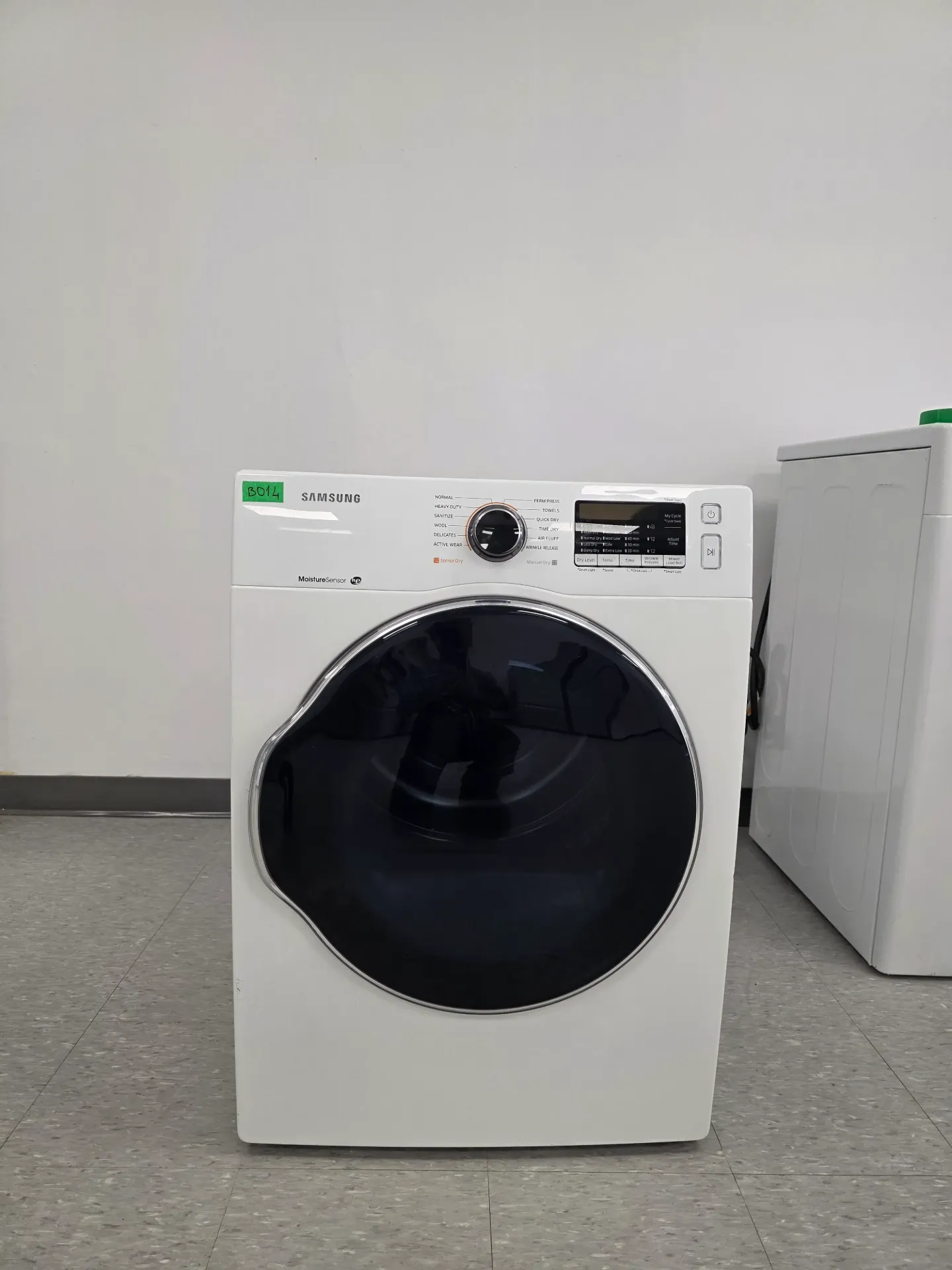 [B014] Samsung 24' Front Load Dryer-DV22K6800EW