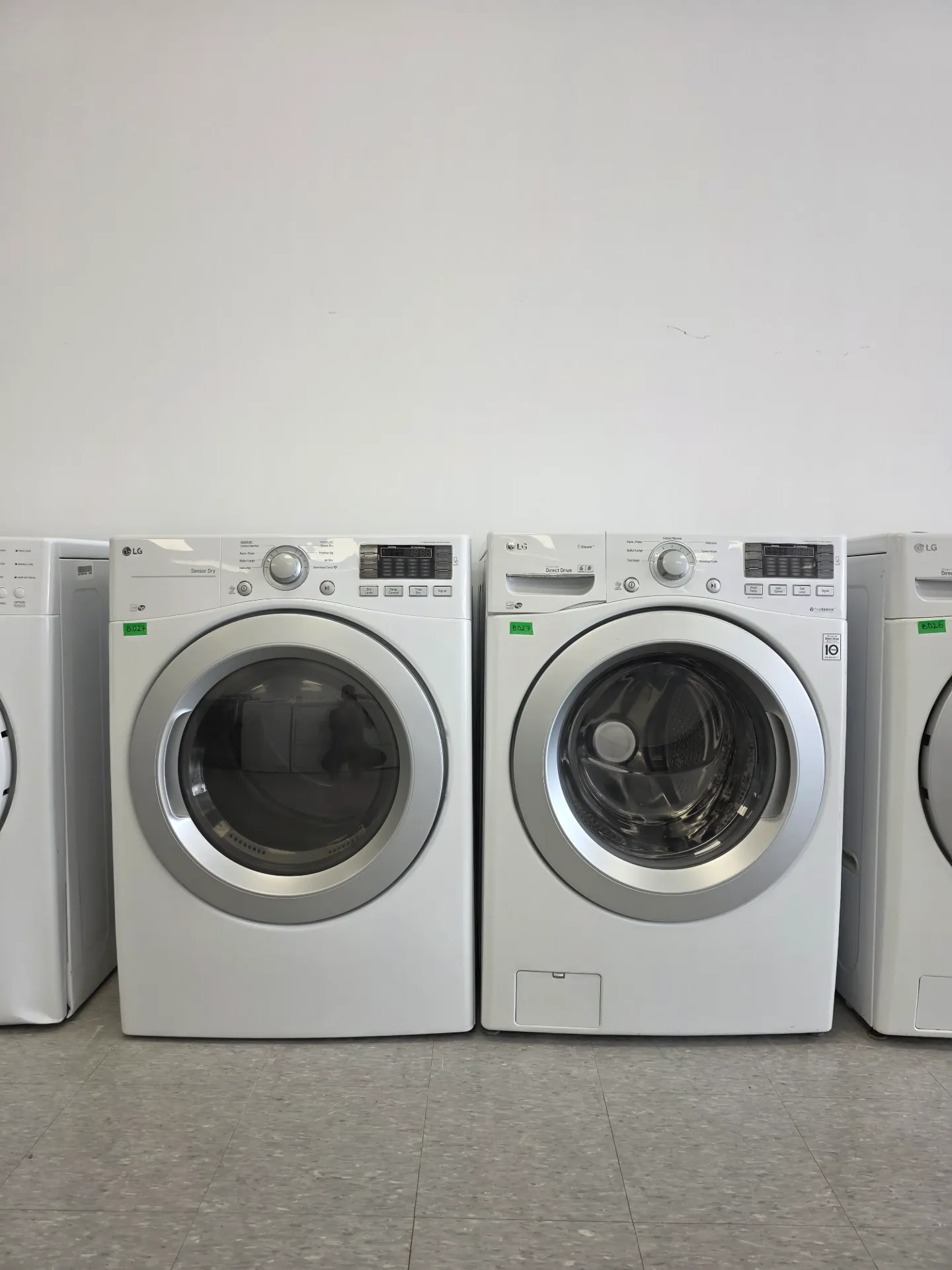 LG 27" Front Load Washer and Dryer Set