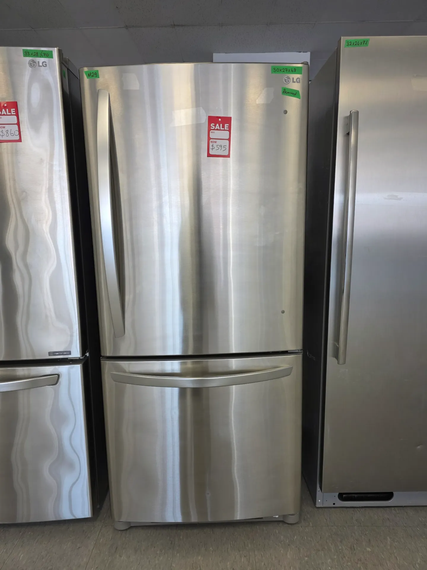 LG 30" Bottom Freezer Fridge
