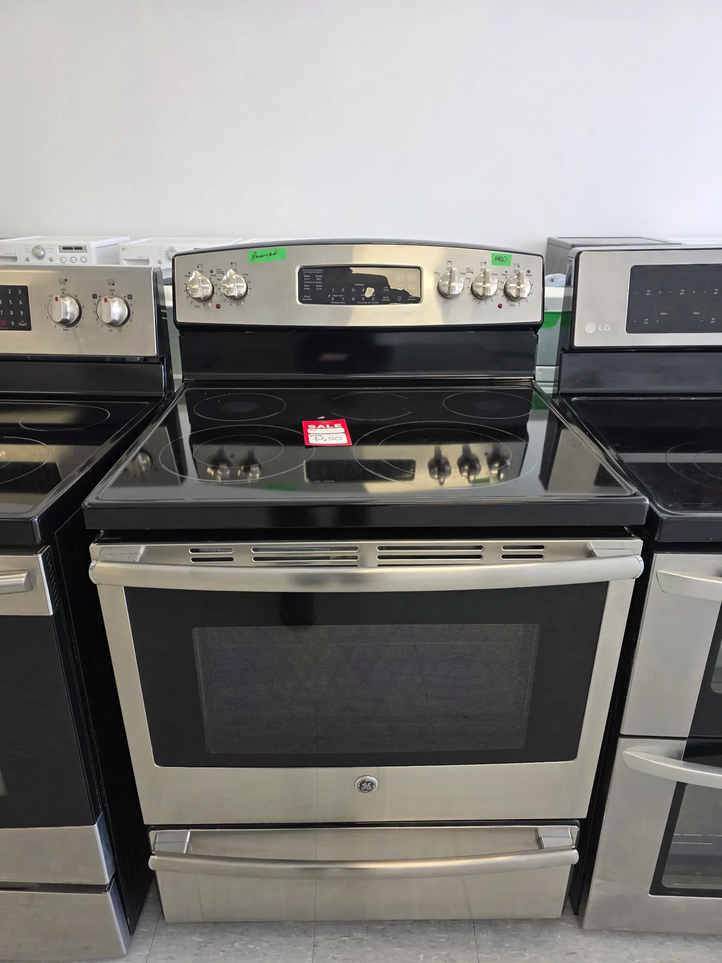 [M030] GE 30" Glass Top Range-JCB830SF1SS