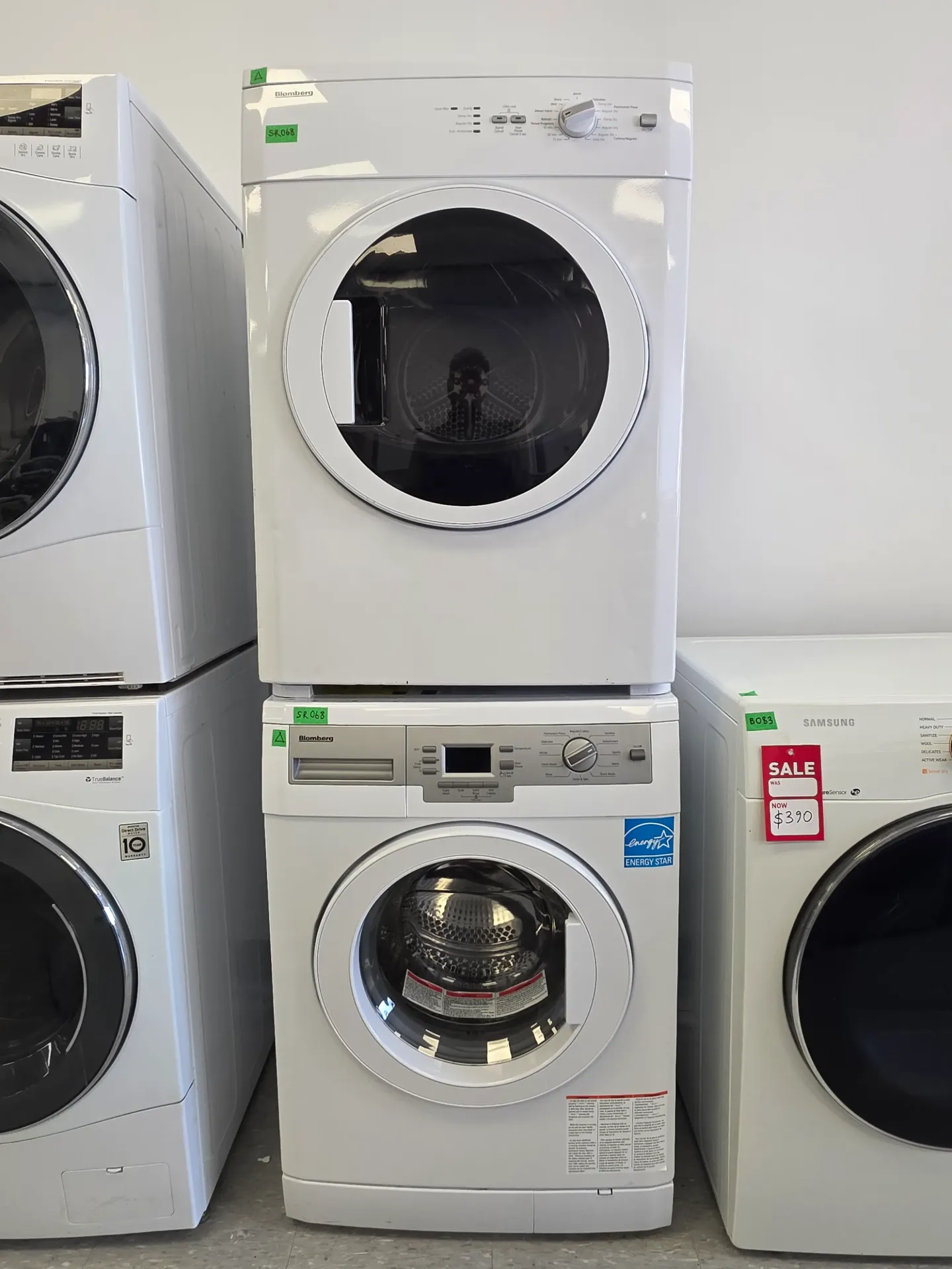 Blomberg 24" Front Load Washer and Dryer Set